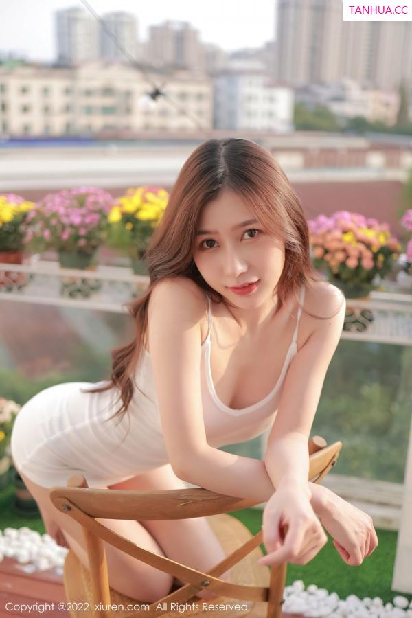 尹甜甜  [XiuRen]高清写真图 2022.01.04 No.4419 尹甜甜第17张图片